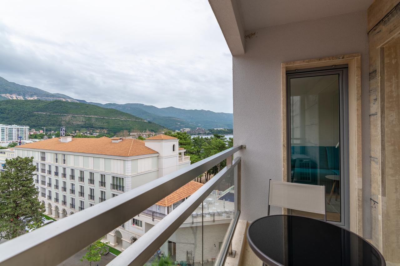 Luxury Seaside Apartments Будва Екстер'єр фото