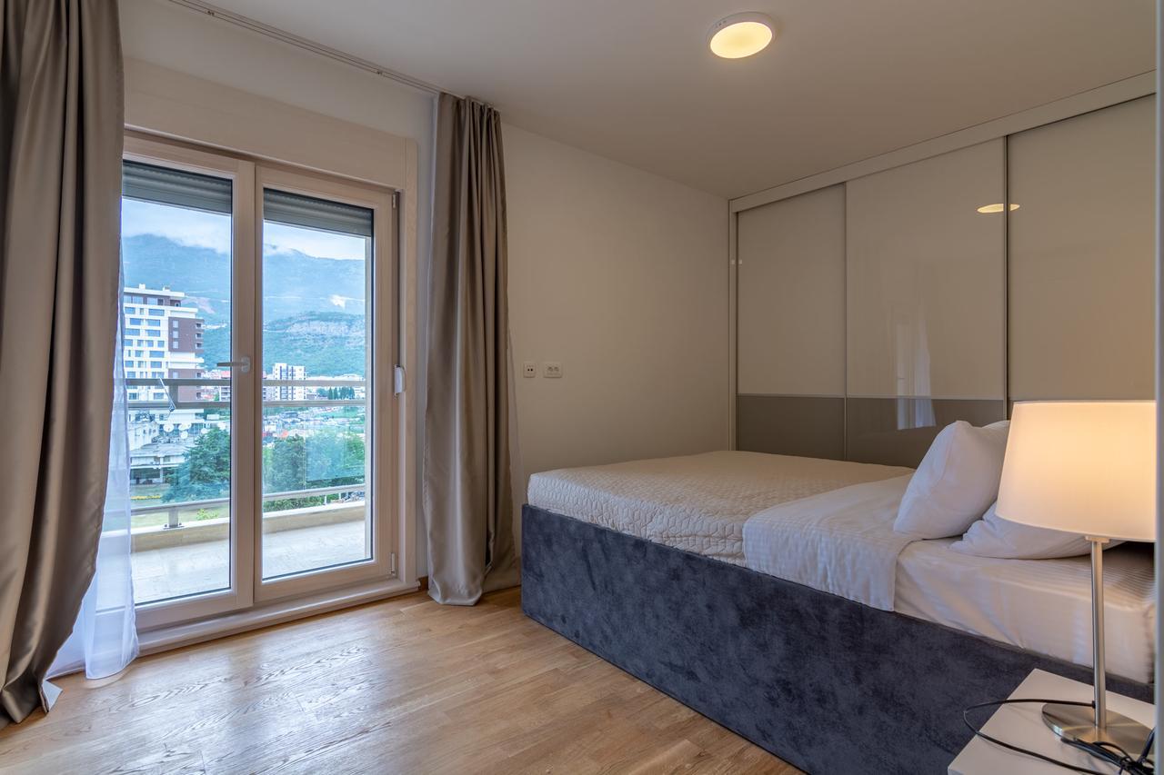 Luxury Seaside Apartments Будва Екстер'єр фото