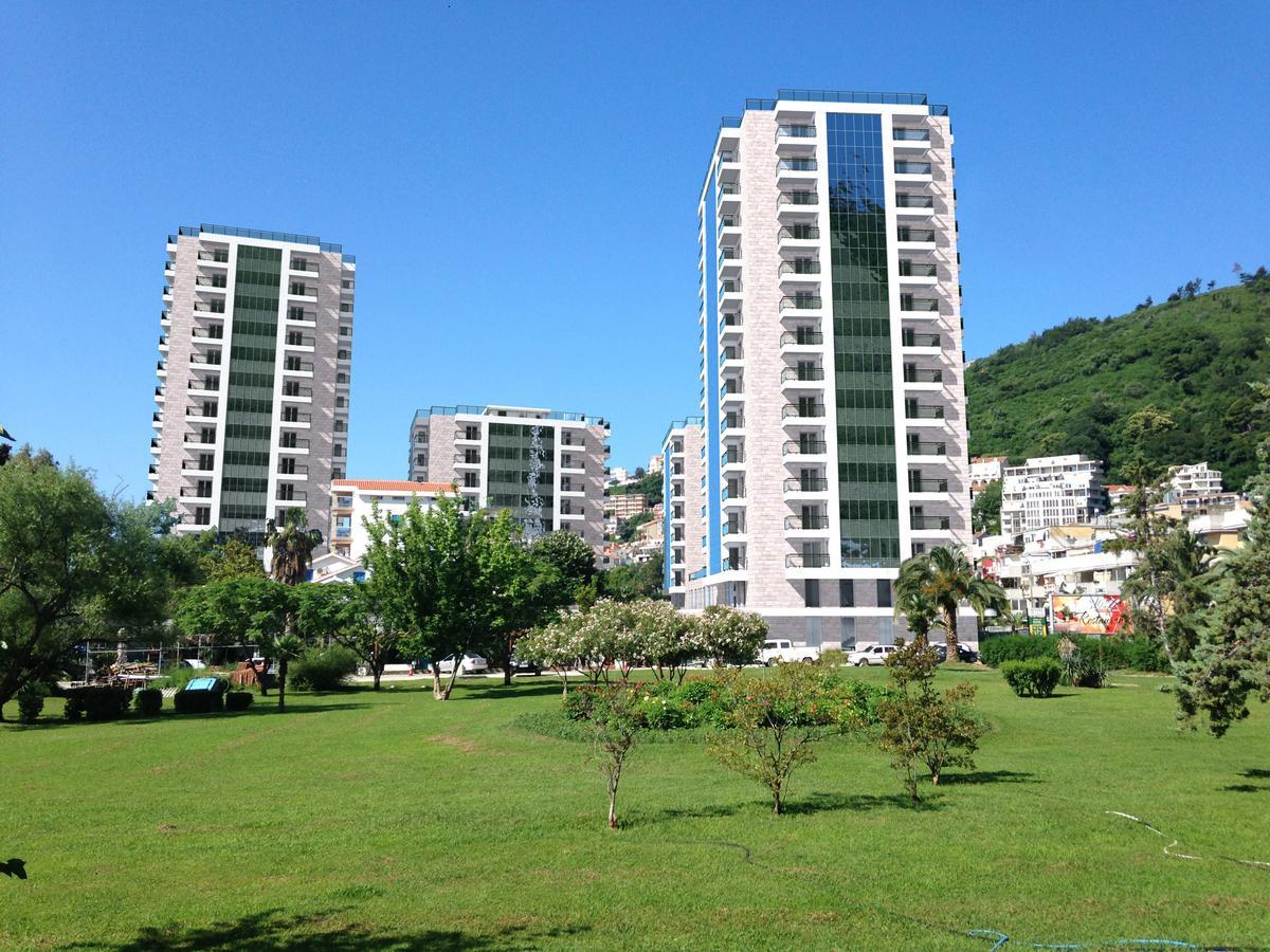 Luxury Seaside Apartments Будва Екстер'єр фото